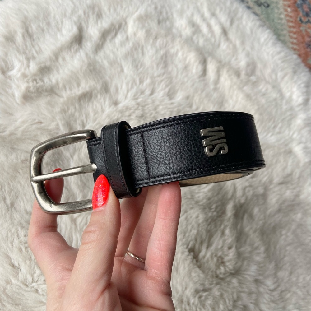 Steve Madden black vegan leather belt silver buckle classic daily wear large